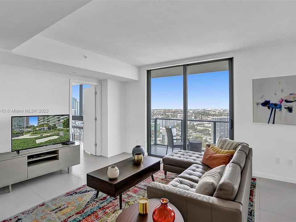 1st image of 501 NE 31st St Unit 3109