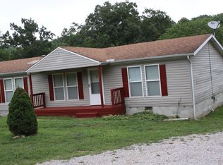 1112 Gobblers Mountain Rd, Branson West, MO 65737