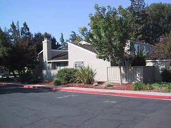 1st image of 1075 Shenandoah Dr