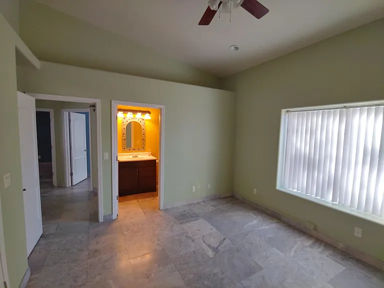69 E Columbus Ave #1 — Photo 24