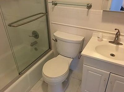 5th image of 76 Parkside Dr