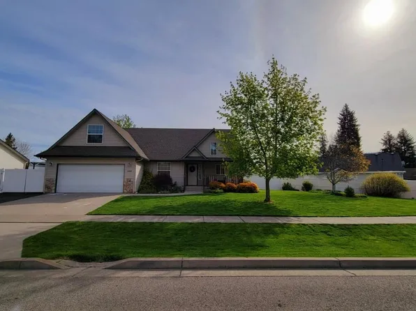 1209 W Edgewood Cir, Coeur D Alene, ID 83815