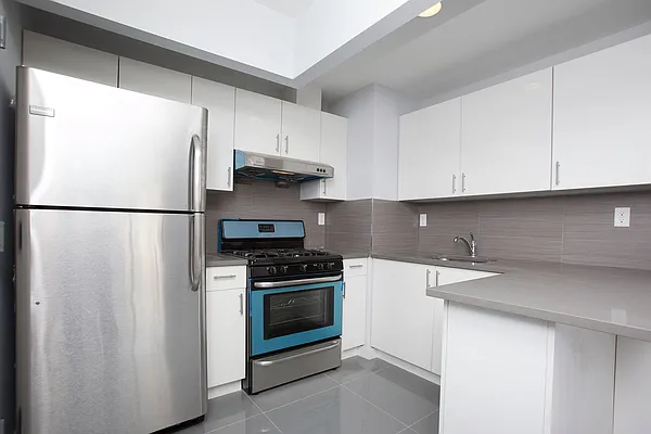 Rented by Nest Seekers International | media 11