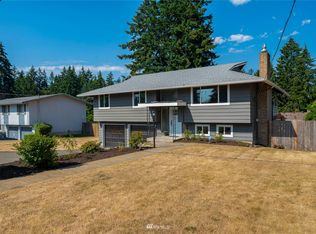 10502 109th Ave SW, Lakewood, WA 98498