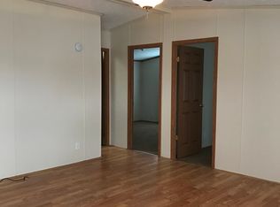 250 Quail Ridge Dr, Capac, MI 48014