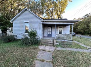 2328 Elmwood Ave, Paducah, KY 42001