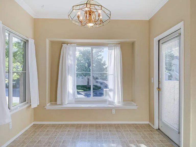 3855 Strawberry Field Grv #D — Photo 7
