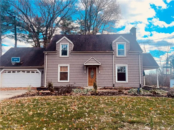 1112 Glendale Rd, Marietta, OH 45750