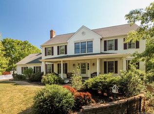 36 Devonshire Ln, Madison, CT 06443