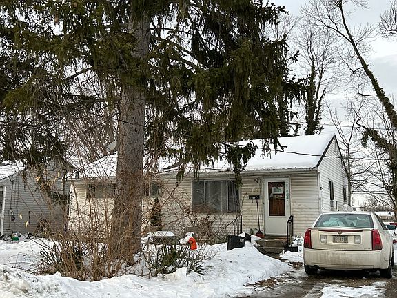 2nd image of 2106 Lehner Rd