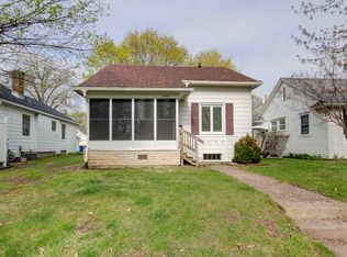 1907 24th St, Moline, IL 61265