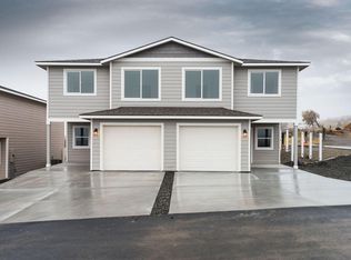 6910 Sully Ln, West Richland, WA