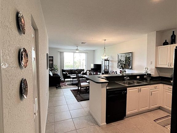 5th image of 8274 N Prestige Commons Dr #8274