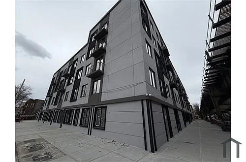 352 Amboy St #1E Photo 1