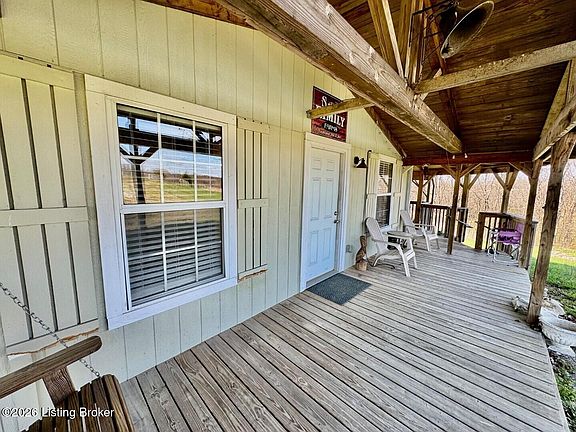 3rd image of 2262 Baker Ridge Rd