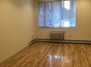 31-68 42nd St #1E, Astoria, NY 11103