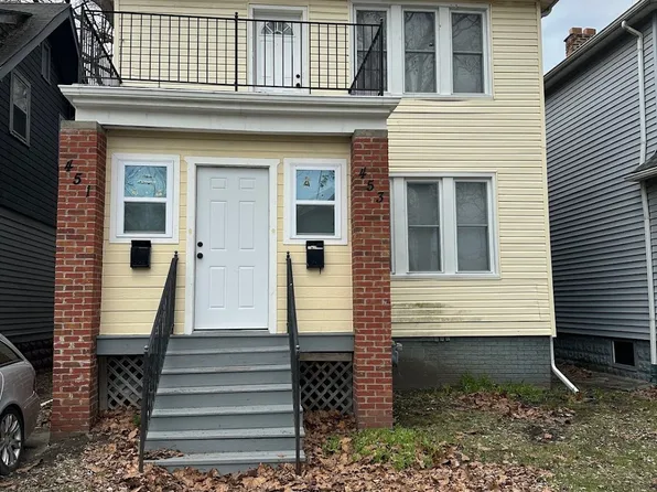 451 Kitchener St, Detroit, MI 48215