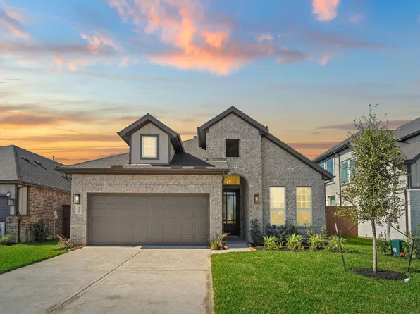 4707 Harrington Gate Dr, Texas City, TX 77591