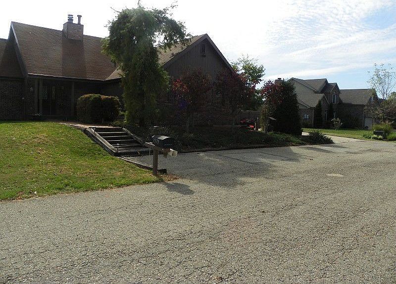1st image of 7579 Welch Lake Dr