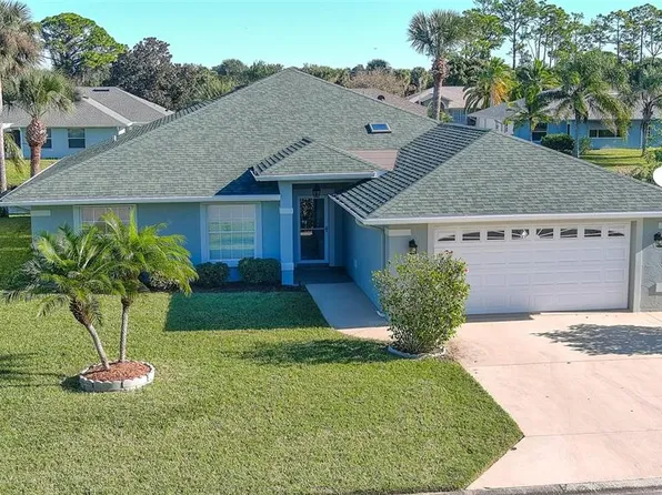 257 Golf Club Dr, New Smyrna Beach, FL 32168