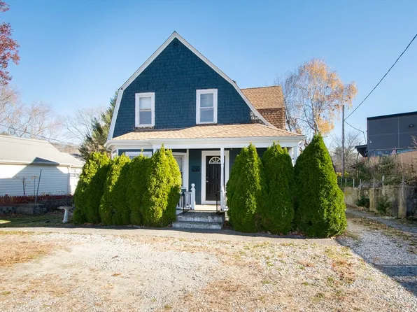 972 Liberty St, Braintree, MA 02184