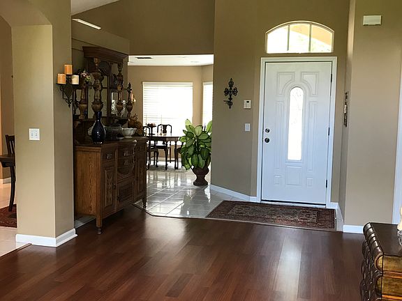 3rd image of 3179 Oakpark Dr