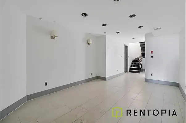 Rented by Rentopia | media 8