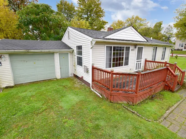 4173 Brown St, Flint, MI 48532