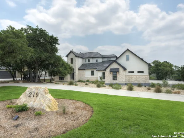 219 River Bend Place, Spring Branch, TX 78070