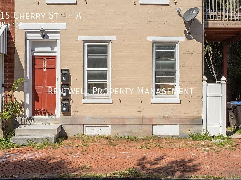 515 Cherry St #A — Photo 2