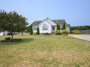 31 Buckley Ct, Fuquay Varina, NC 27526