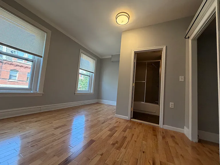 4438 Sansom St #2 — Photo 7