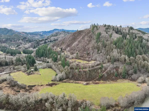 42062 Sports Acres Dr, Seaside, OR 97138