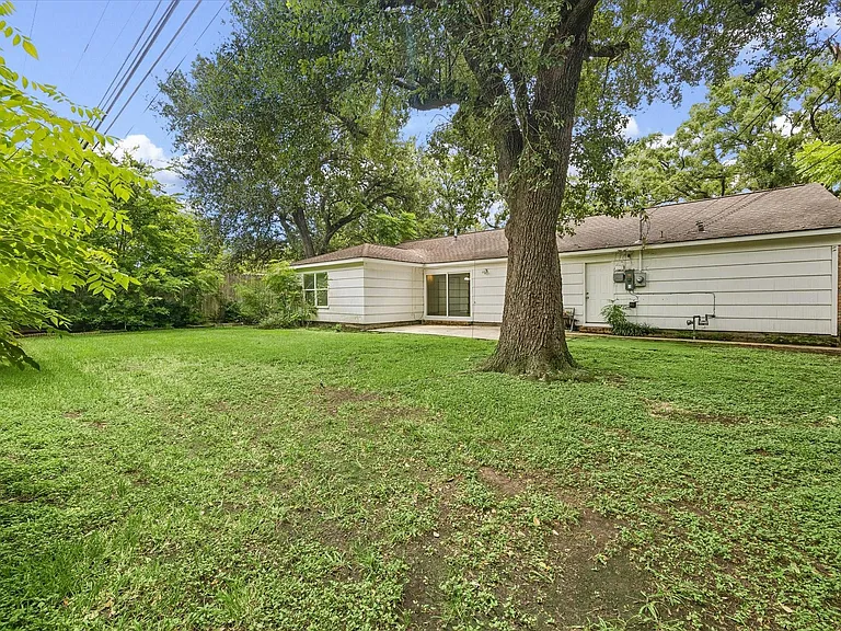 5242 Beechnut St — Photo 5