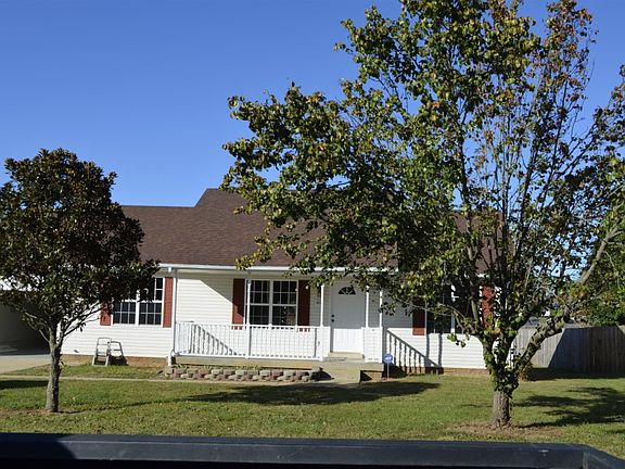3rd image of 4028 New Grange Cir
