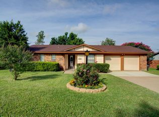 6470 Westrock Dr, Fort Worth, TX 76133