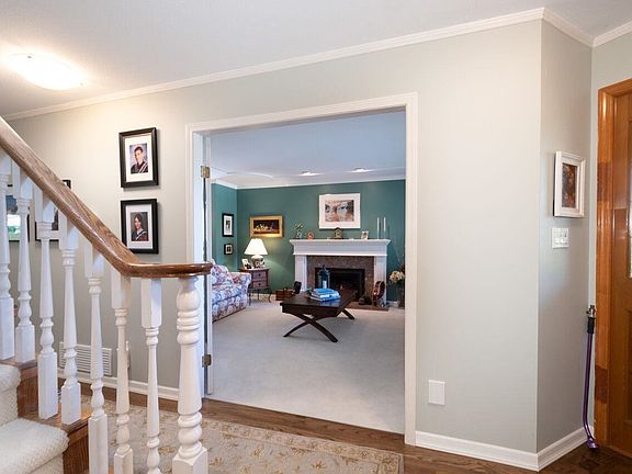 2nd image of 6526 Gibbons Dr