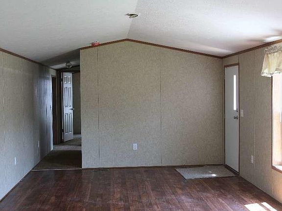 4th image of 7 Union St