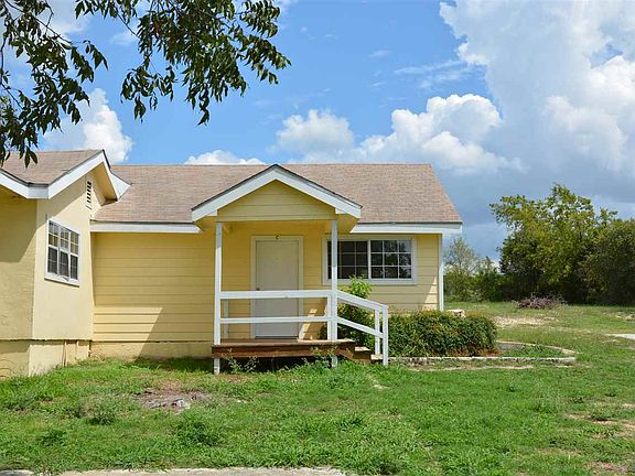 2nd image of 2903 Highway North 281 #C