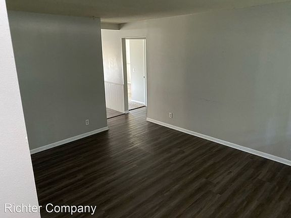 2nd image of 1237 60th St SE #10257830