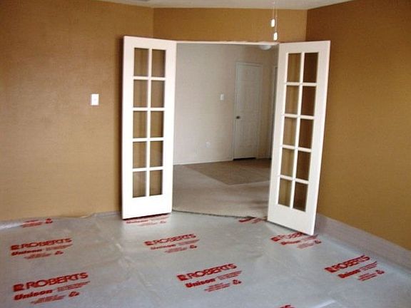 4th image of 2806 Lake Vista Dr