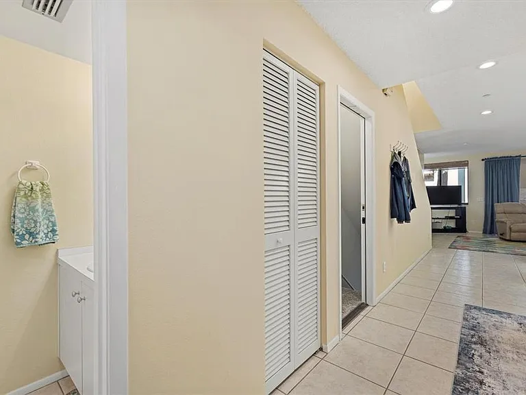2012 Harbourside Dr #2102 — Photo 27