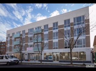 15815 Union Tpke, Flushing, NY