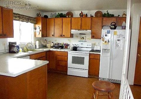 3rd image of 224 S 6th St