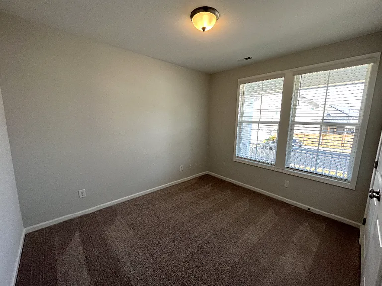 4909 Glenmorgan Ln — Photo 6