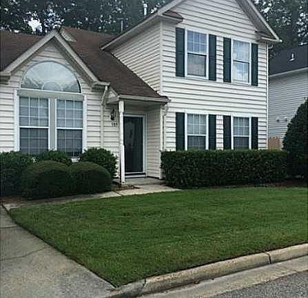 3rd image of 309 Oak Lake Ter