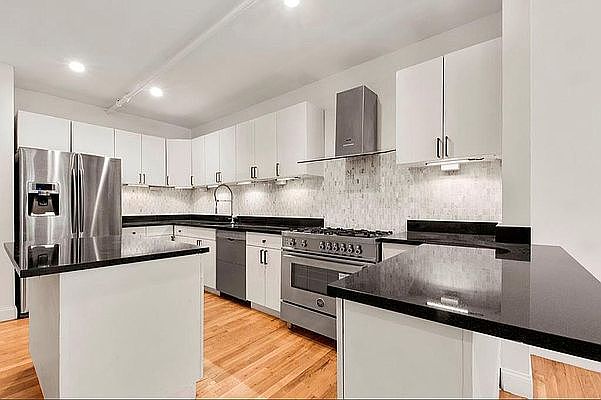 1st image of 37 W 19th St Fl 4