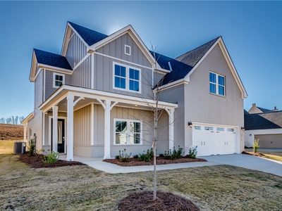 2038 Hidden Lakes Dr, Opelika, AL, 36801