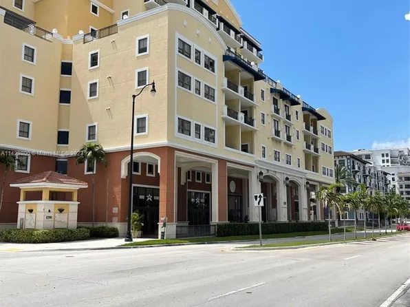 8390 SW 72nd Ave APT 409, Miami, FL 33143