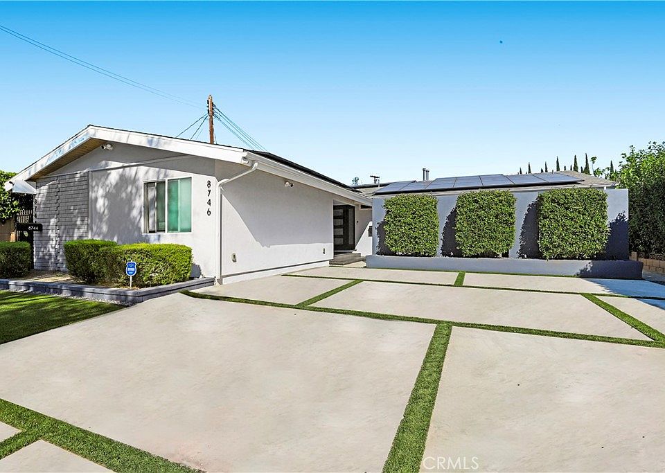 1st image of 8744 Ruffner Ave
